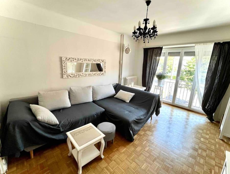 Ch Apartment Lausanne Gare Екстер'єр фото