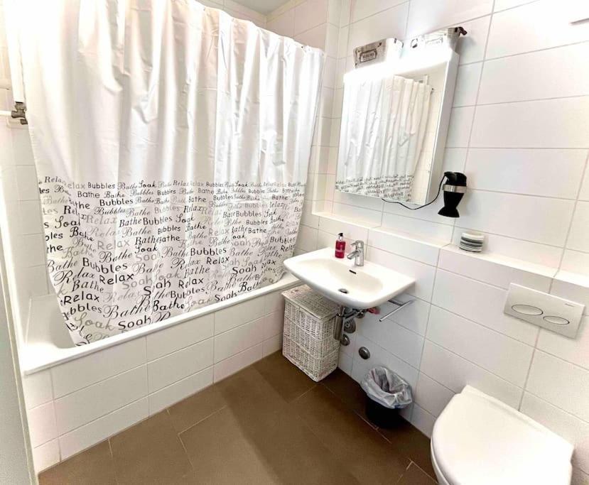 Ch Apartment Lausanne Gare Екстер'єр фото