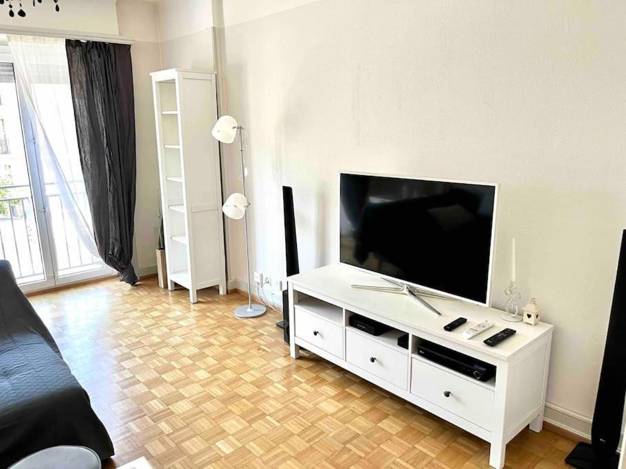 Ch Apartment Lausanne Gare Екстер'єр фото